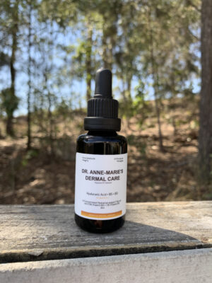 VITAMIN B & HYALURONIC ACID SERUM with TASMANIAN PEPPERLEAF